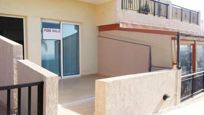 Condominium dans Mesa Chorio, Paphos 10099805