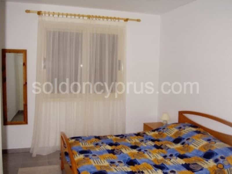 Condominium dans Tala, Paphos 10099836