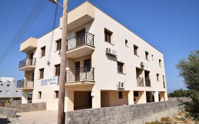 Eigentumswohnung im Kiti, Larnaka 10099862