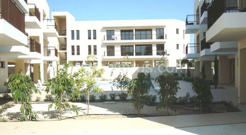 Condominium dans Kiti, Larnaka 10099906