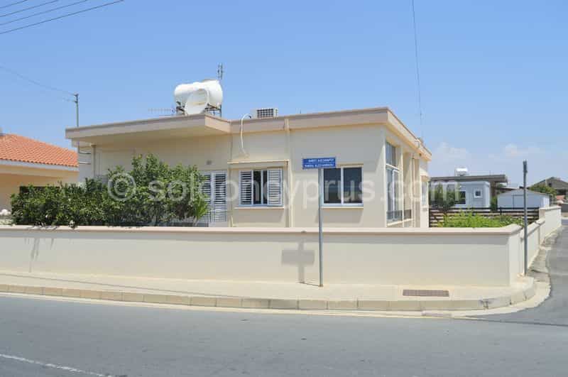 Dom w Ormideia, Larnaka 10099935
