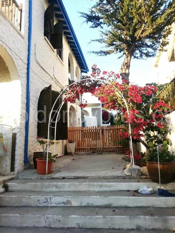Hus i Erimi, Limassol 10100019
