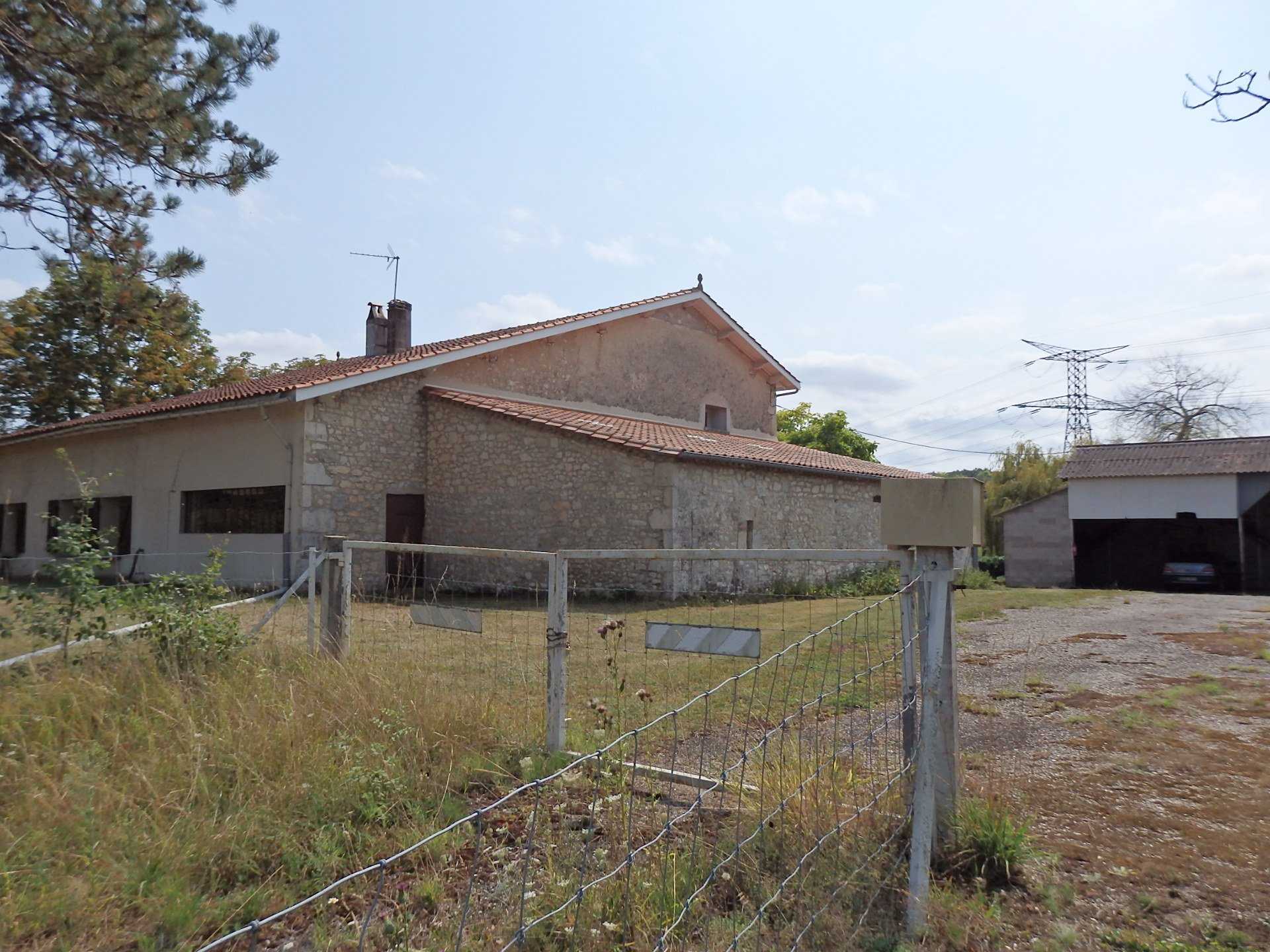 Huis in Savignac-De-Duras, Aquitaine 10100039