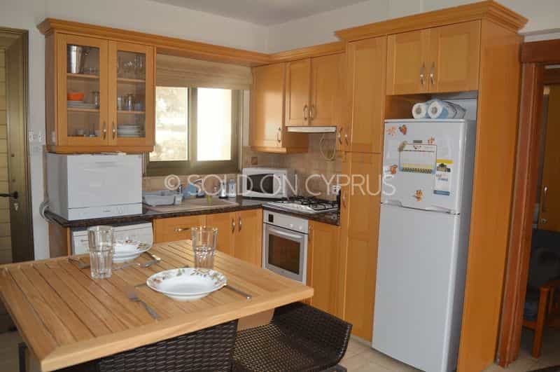 Condominium in Ormideia, Larnaka 10100065