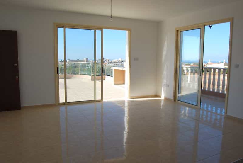 Talo sisään Emba, Paphos 10100141