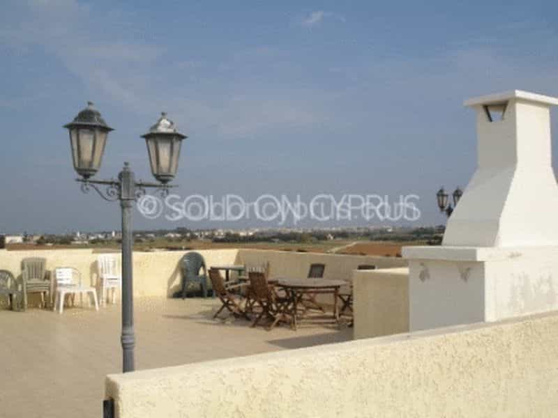 Condominium in Frenaros, Famagusta 10100146