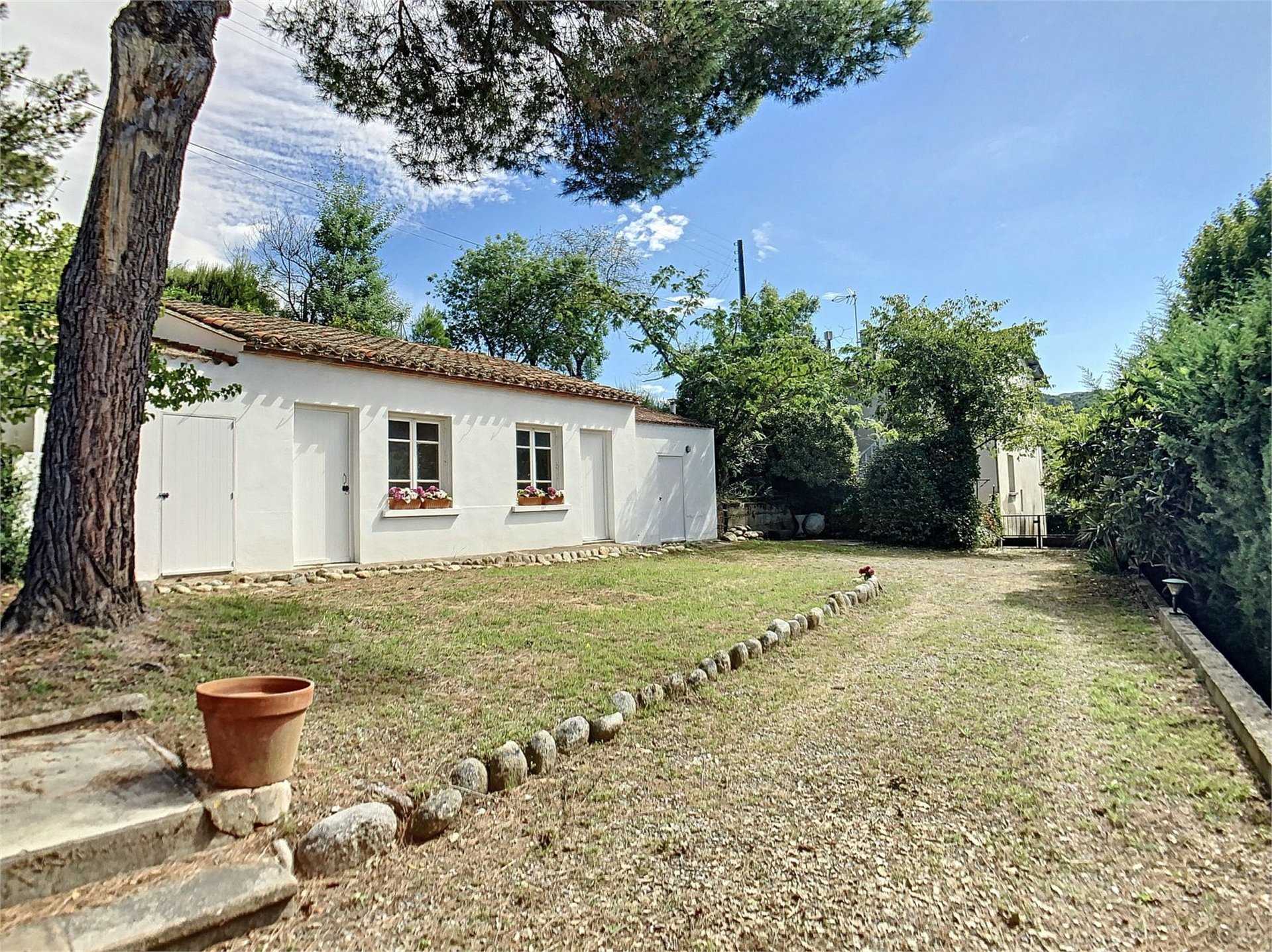 मकान में Maureillas-Las-Illas, Languedoc-Roussillon 10100518
