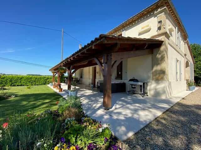House in Miramont-De-Guyenne, Aquitaine 10100610