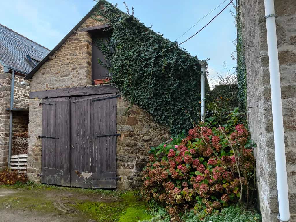 House in Pleudihen Sur Rance, Bretagne 10100661