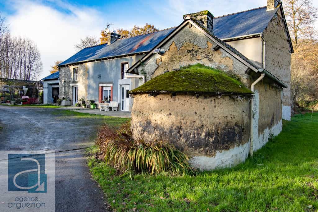 House in Saint Jouan De L Isle, Bretagne 10100667