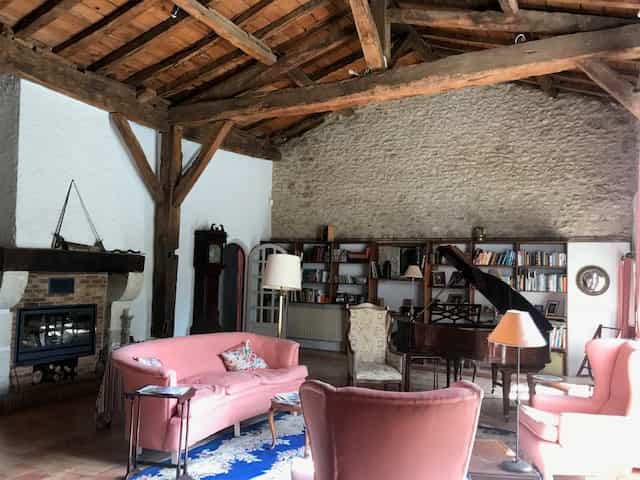 Rumah di Duras, Nouvelle-Aquitaine 10100726