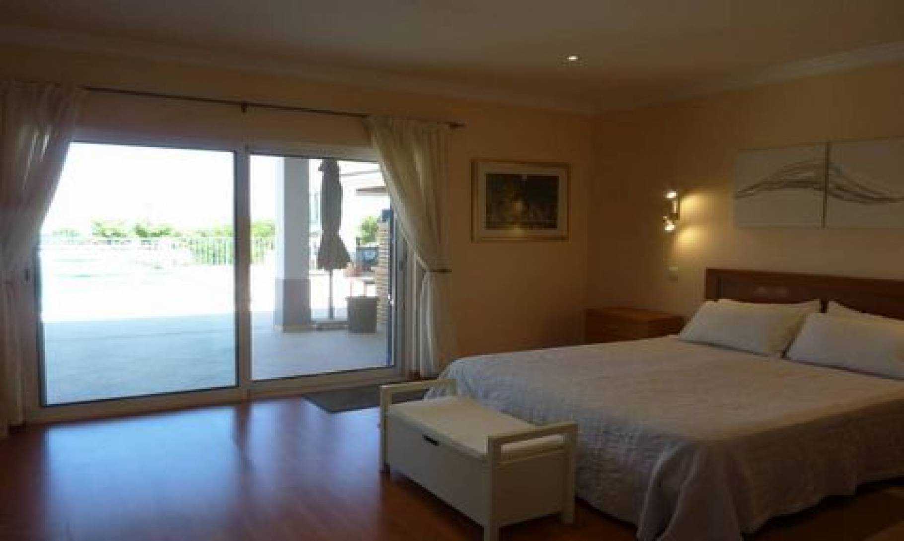 σπίτι σε Alvor, Algarve Western 10100801
