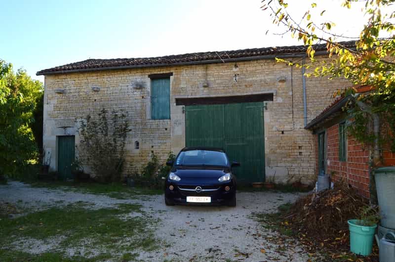 Condominium dans Lorigne, Poitou-Charentes 10100872