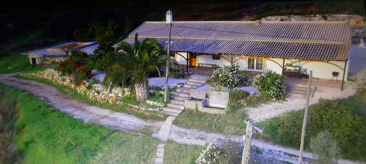 House in Bensafrim, Faro 10100874