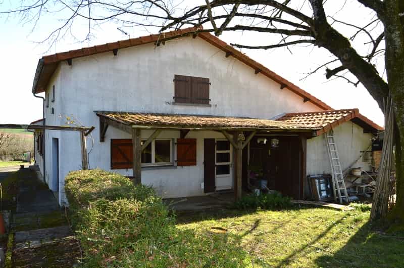 房子 在 Taize-Aizie, Nouvelle-Aquitaine 10100891