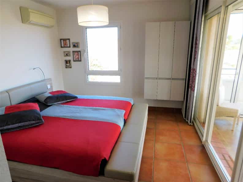 Будинок в Fitou, Languedoc-Roussillon 10101162