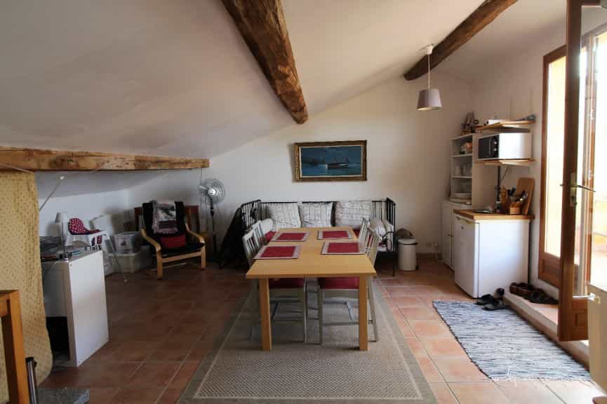 Hus i Laurens, Languedoc-Roussillon 10101169