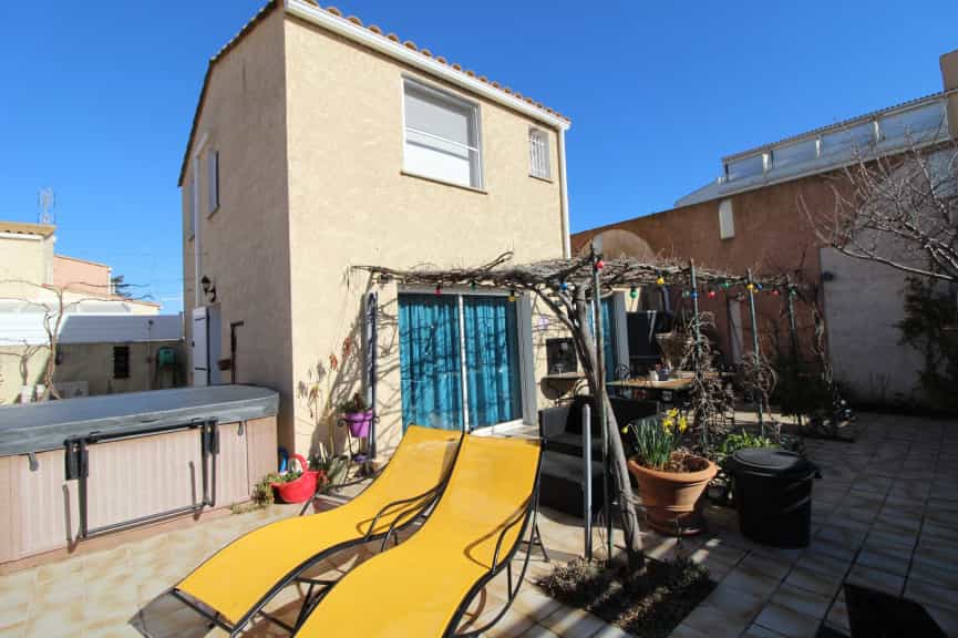 House in Le Cap d'Agde, Occitanie 10101186