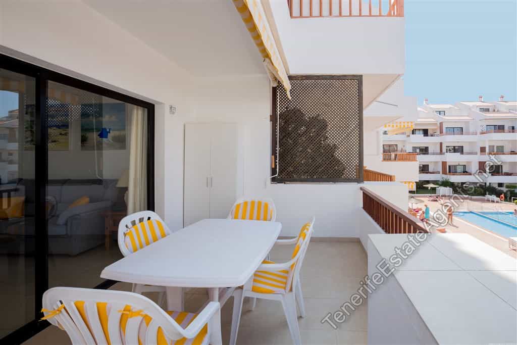 Condominium in Los Cristianos, Tenerife 10101335