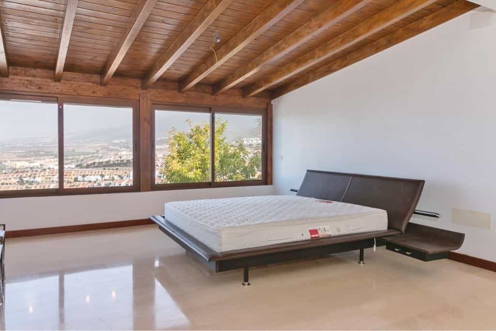 Будинок в San Eugenio Alto, Tenerife 10101396