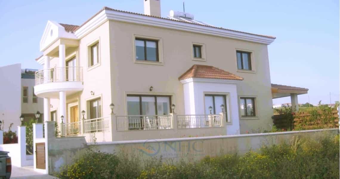 House in Agia Marinouda, Pafos 10101631