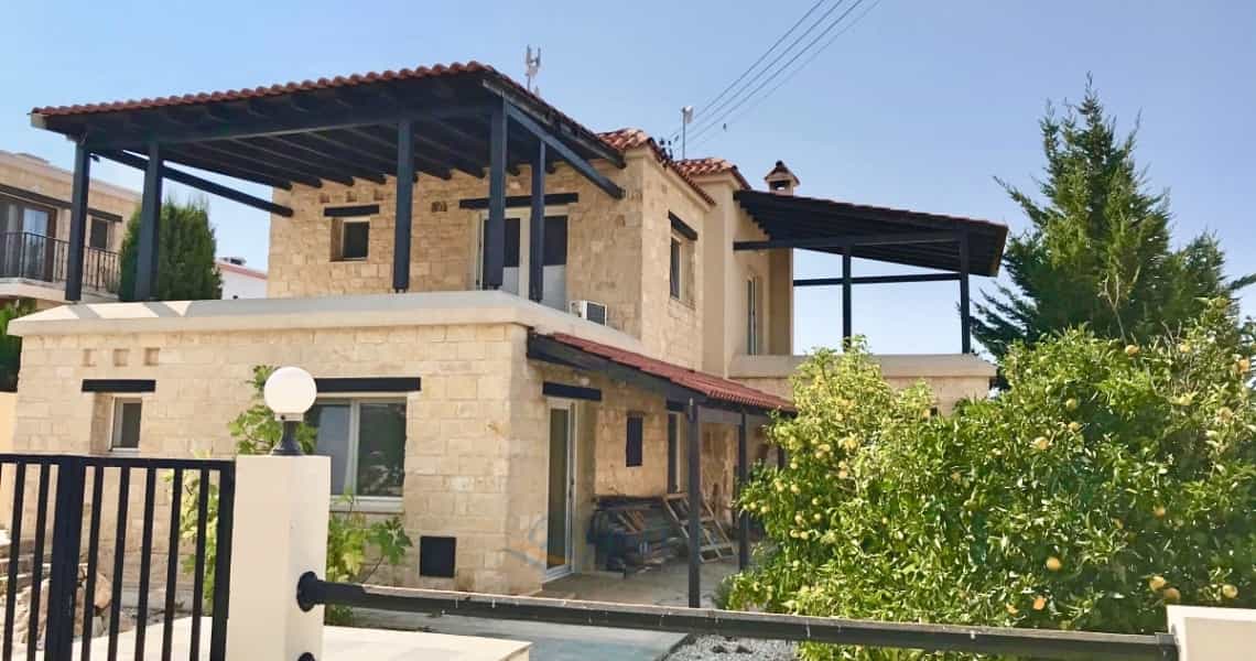 House in Tremithousa, Pafos 10101698
