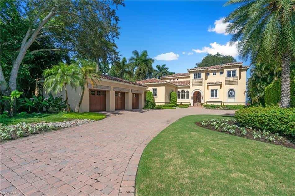 Casa nel Lochmoor Waterway Estates, Florida 10101829