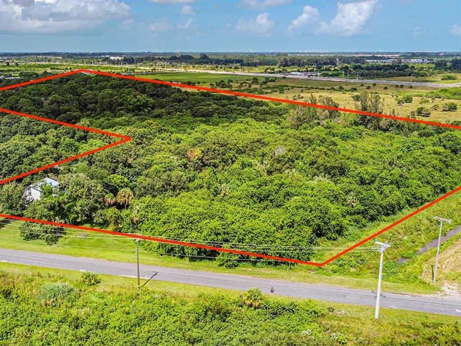 Land in Fort Pierce South, Florida 10101831