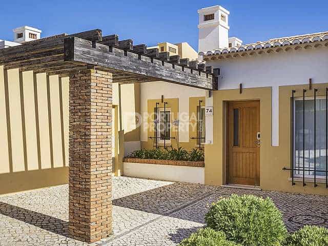 Talo sisään Mexilhoeira Grande, Algarve 10102059