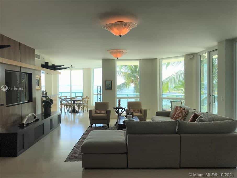 Condominium dans Coconut Grove, Florida 10102294