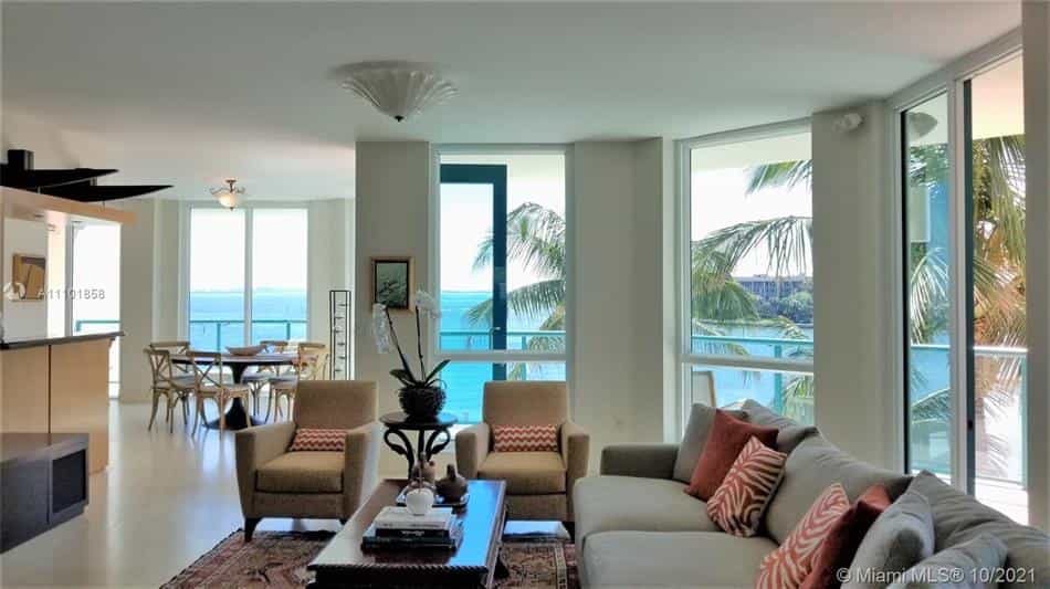 Condominium in Ocean View Heights, Florida 10102294