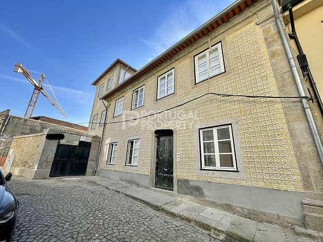 Квартира в Porto, Porto 10102411