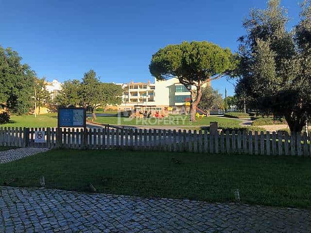 Condominium in Vilamoura, Algarve 10102443