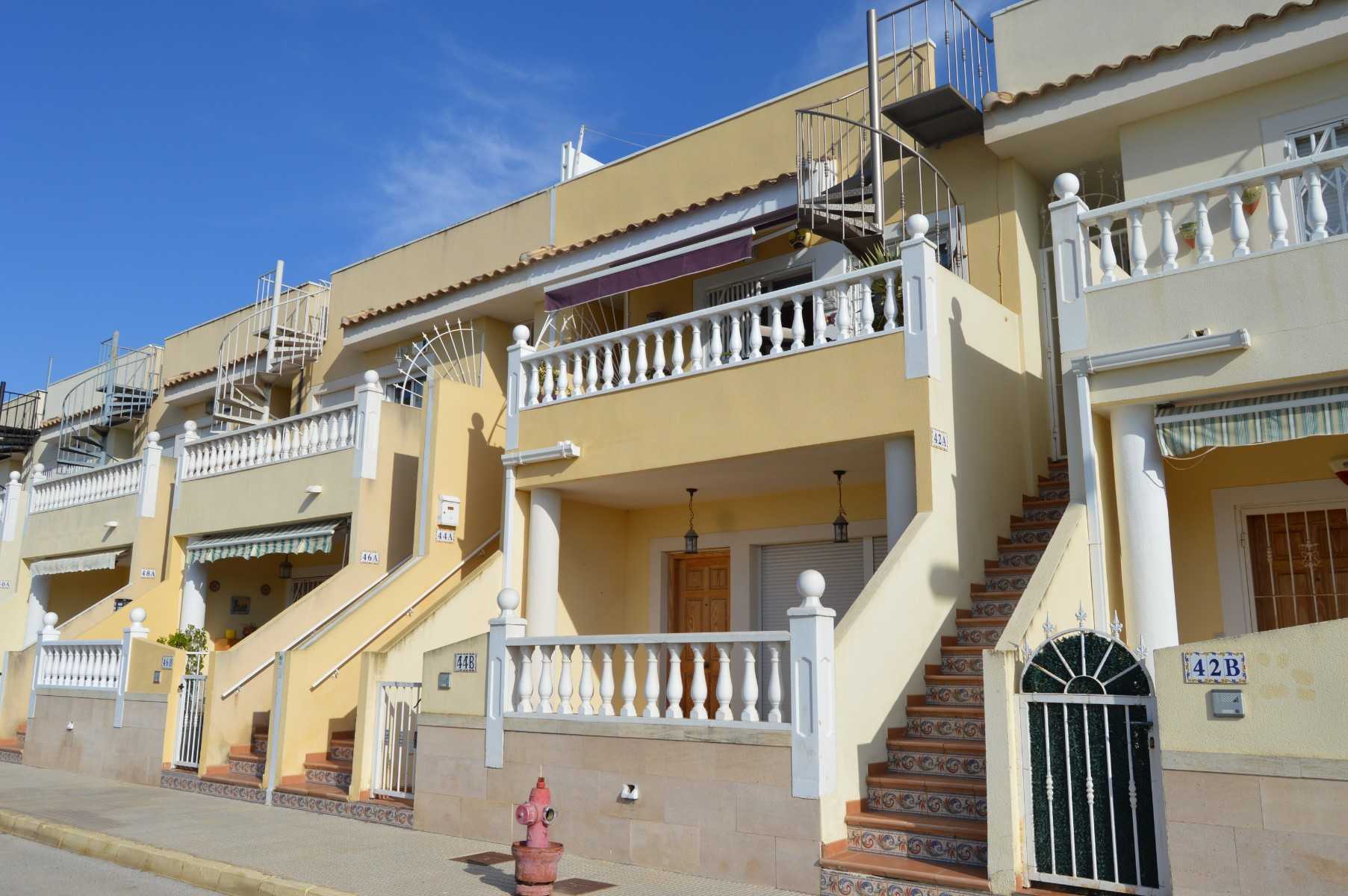 Kondominium w Los Palacios i Villafranca, Andaluzja 10102546