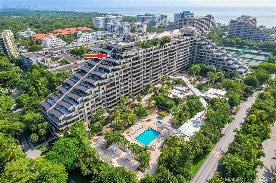 Condominium in Key Biscayne, Florida 10102646