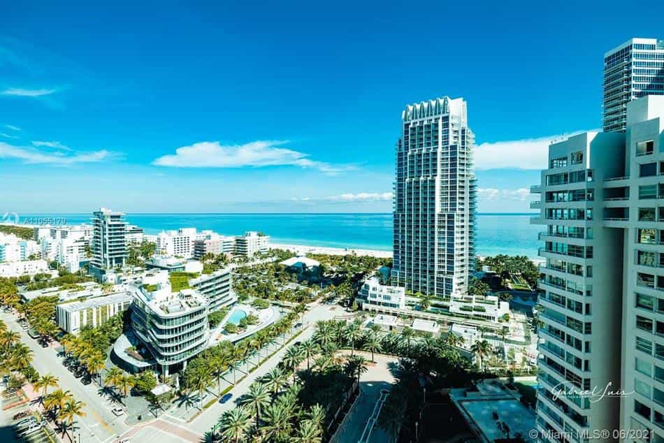 Condominio en Miami Beach, Florida 10102708