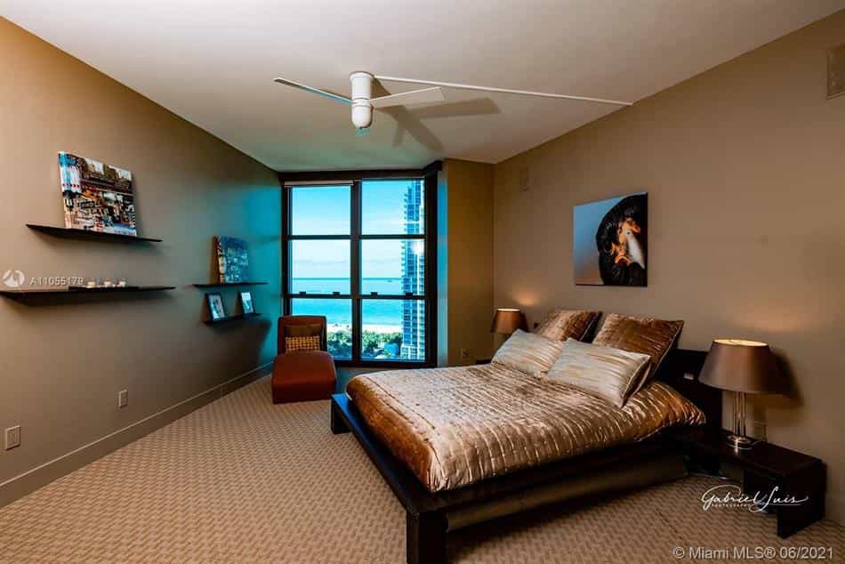 Eigentumswohnung im Miami Beach, Florida 10102708