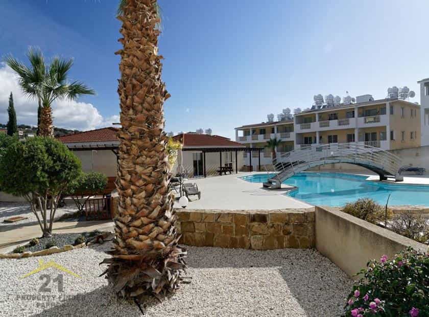 Condominium dans Pégée, Paphos 10102732