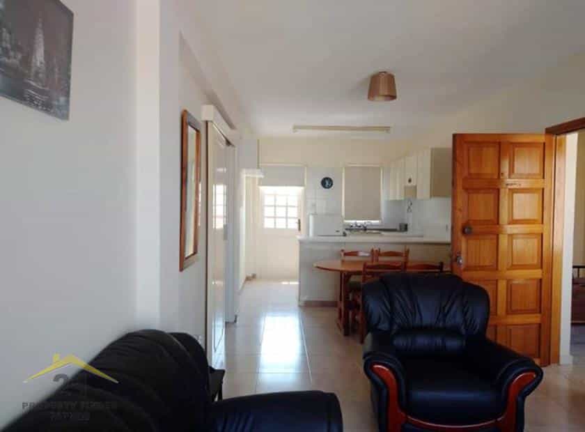 Condominium in Chlorakas, Pafos 10102734