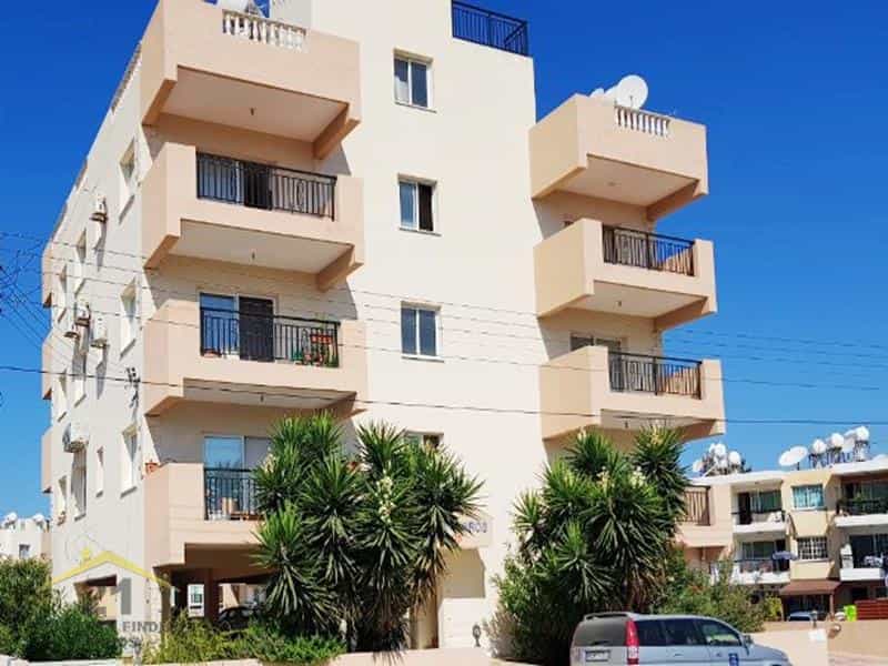 Condominium in Paphos, Pafos 10102763