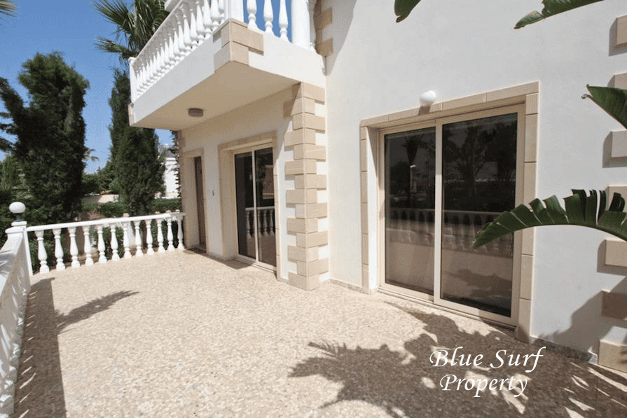 casa no Ayia Thekla, Famagusta 10102877