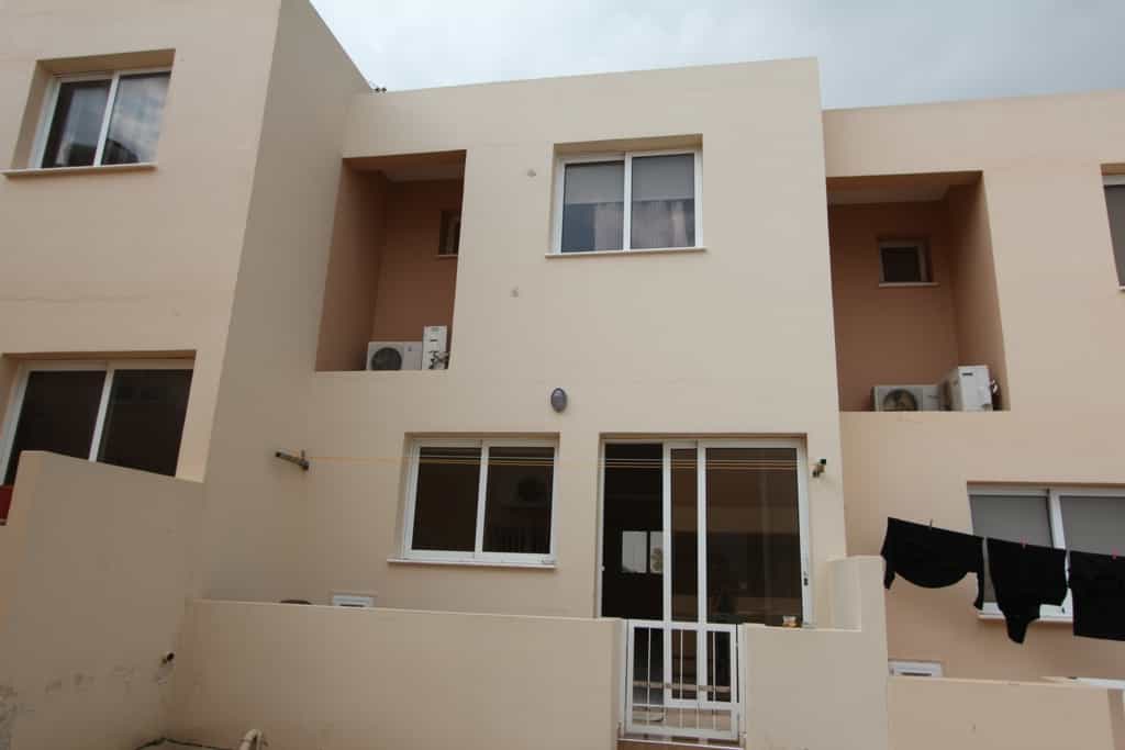Hus i Deryneia, Famagusta 10102891
