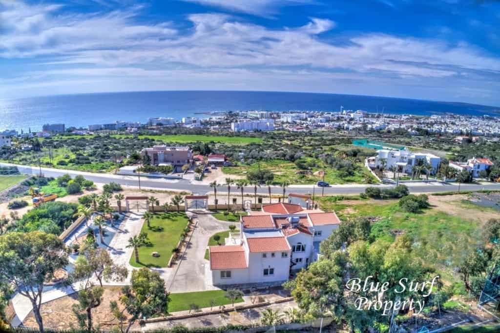 집 에 Ayia Napa, Famagusta 10102913