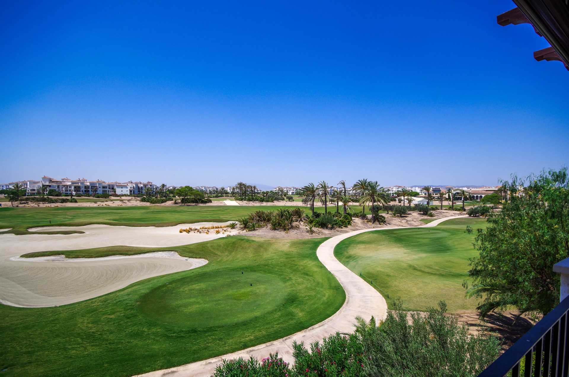 Ejerlejlighed i La Torre Golf Resort, Murcia 10103082
