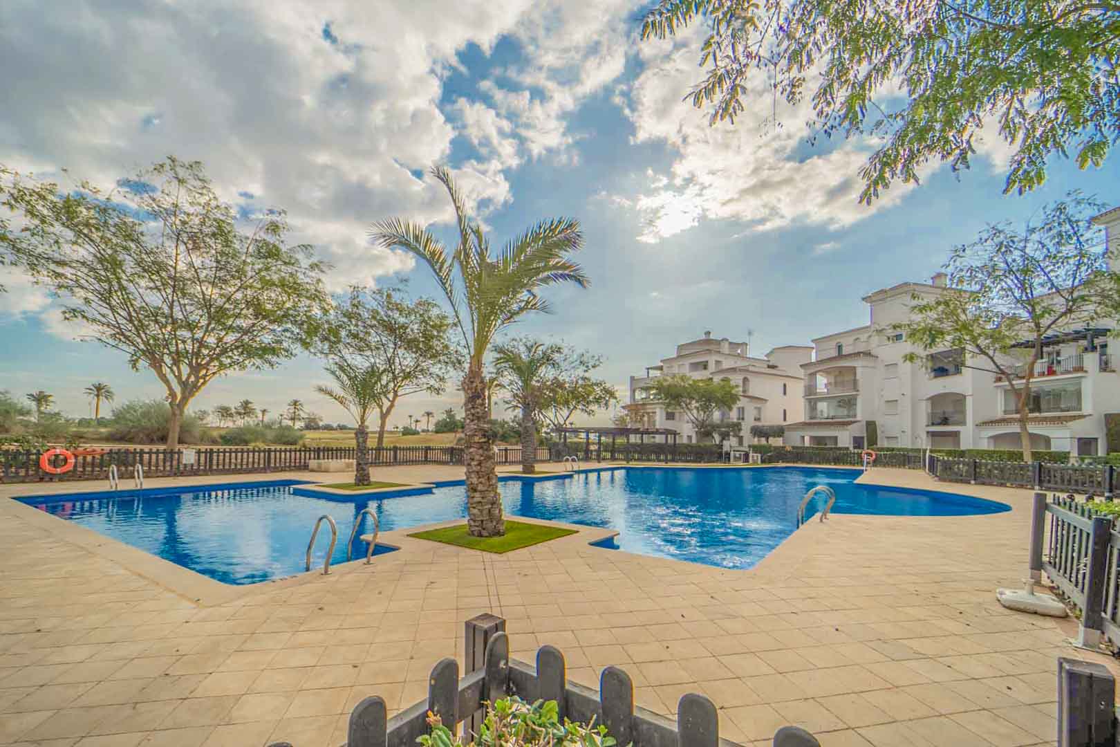 קוֹנדוֹמִינִיוֹן ב La Torre Golf Resort, Murcia 10103088