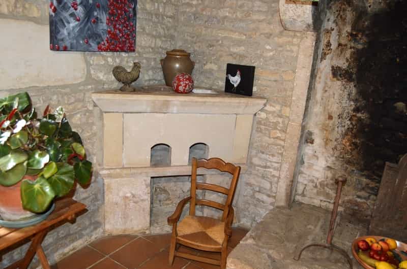 Rumah di PLIBOUX, Poitou-Charentes 10103202