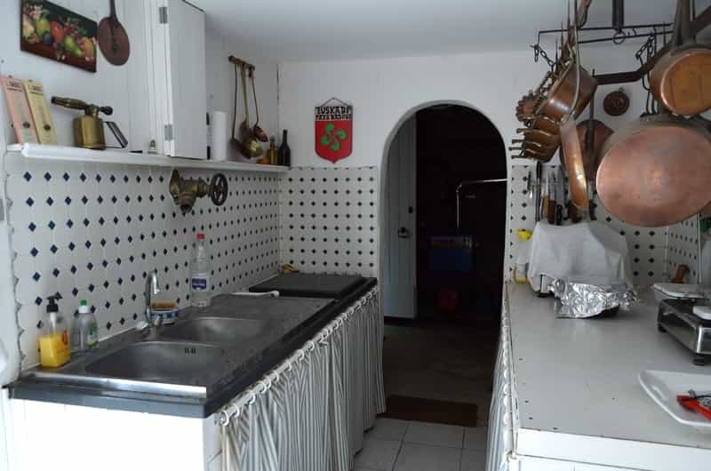 मकान में Xambes, Poitou-Charentes 10103206