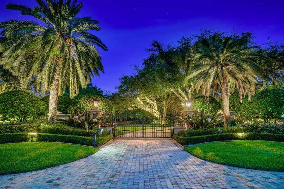 بيت في Palm Beach Gardens, 2330 Seven Oaks Lane 10103708