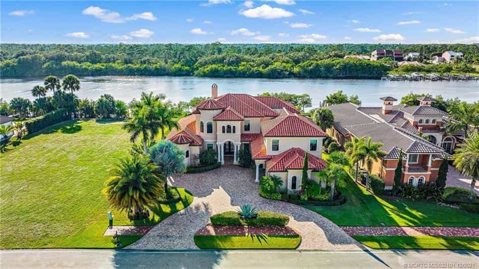 House in North River Shores, Florida 10103721