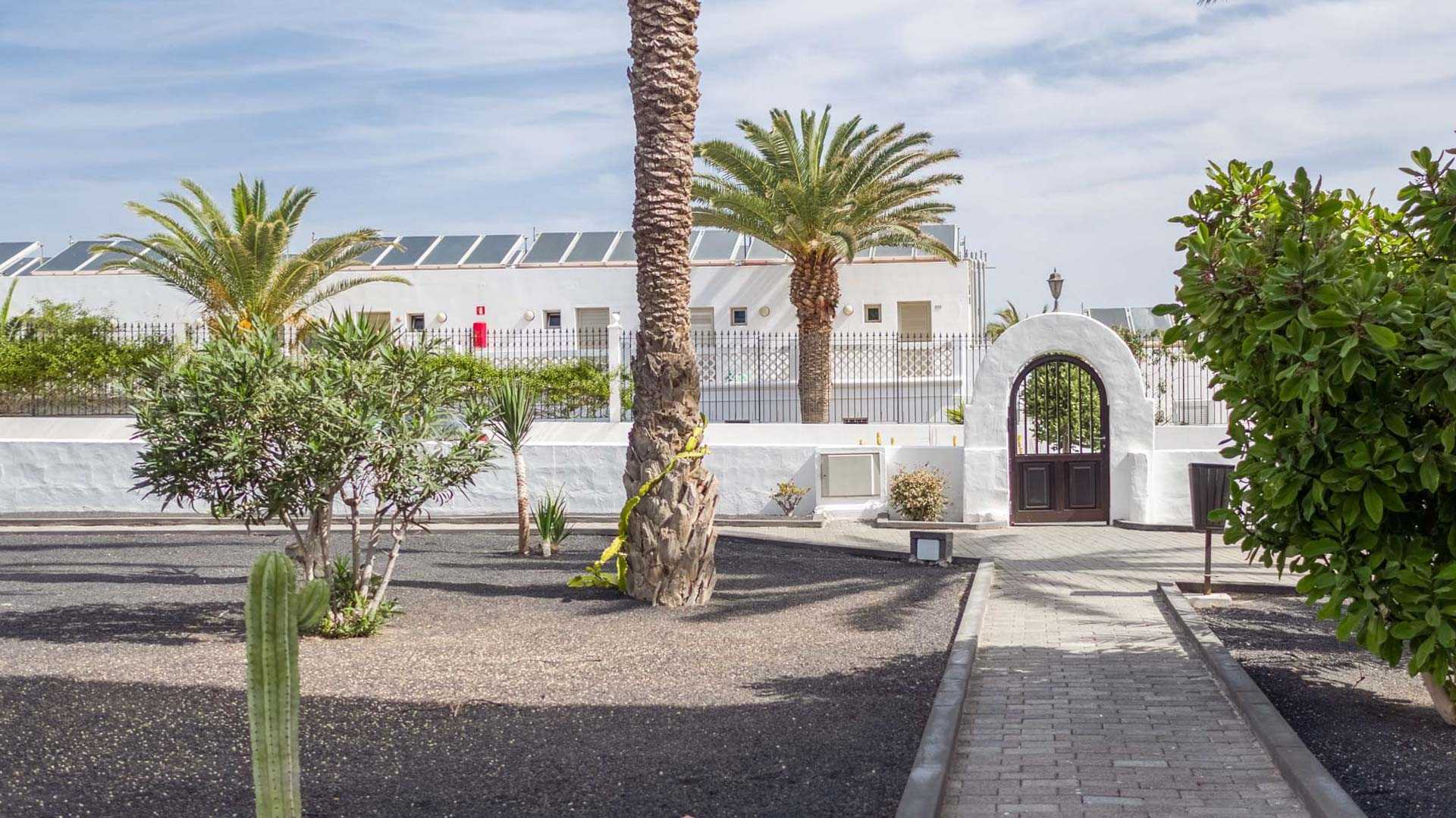 Condominium in Puerto Del Carmen, Lanzarote 10104125